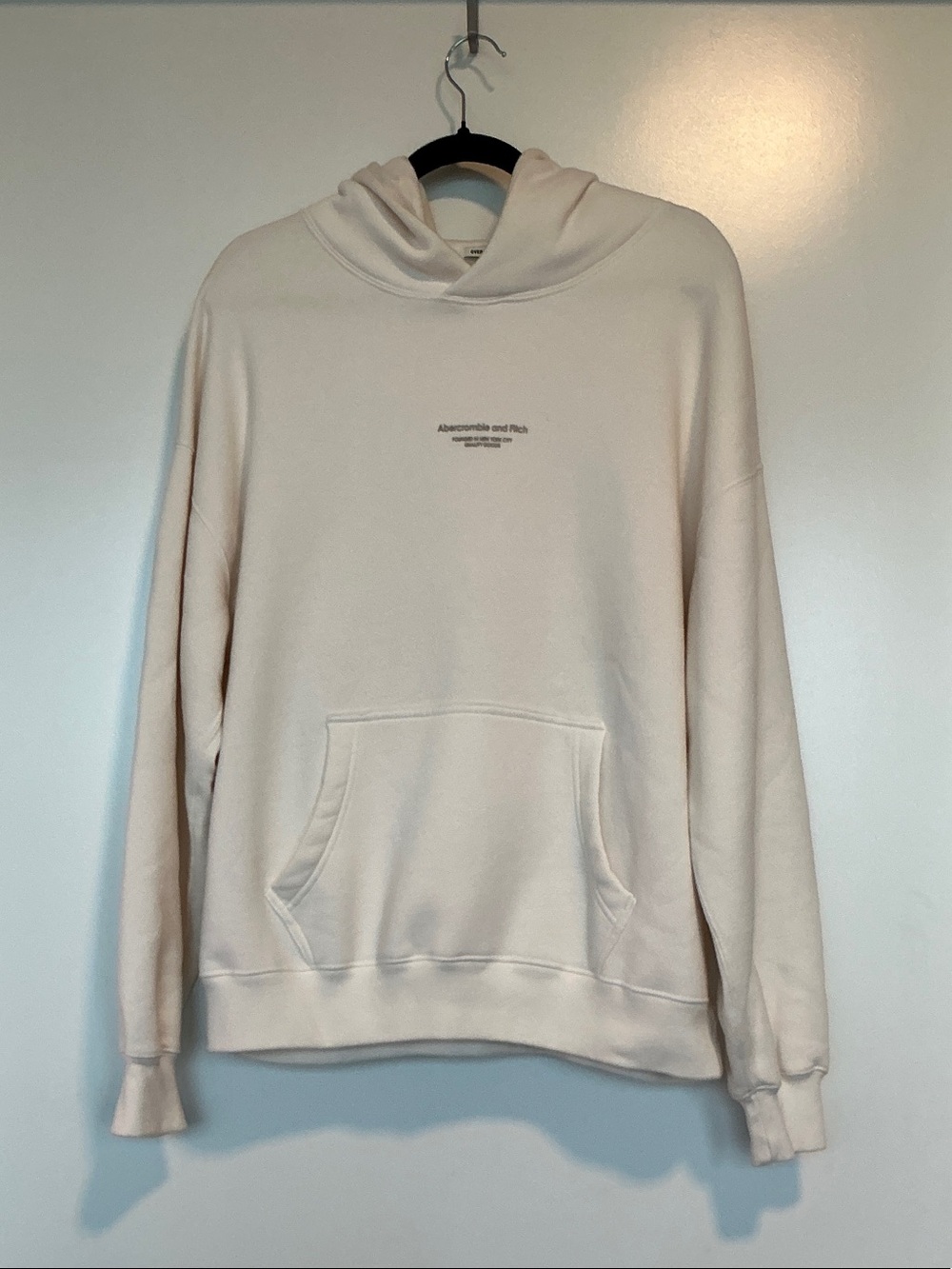 Abercrombie & Fitch Men's Cream Pullover Fleece Hoodie
